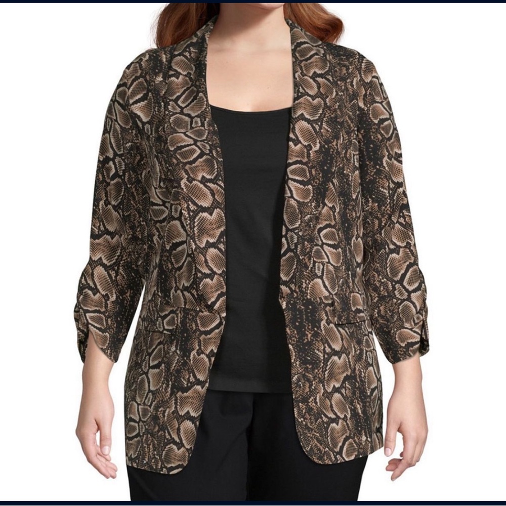 Worthington Women's Long A-Line Skirt And Jacket. Size S but it fits more like M